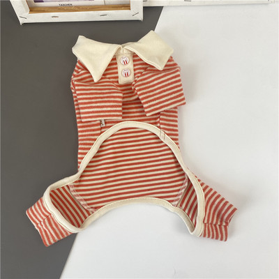 Triibuline kaelarihmaga kombinesoon koertele