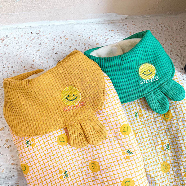 Värvilise mustriga talvejope koertele