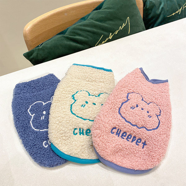 Tikandiga plüüsis talvevest koertele