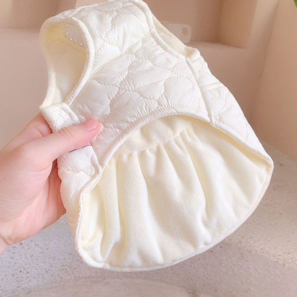 Pärlite ja paelaga vest koertele