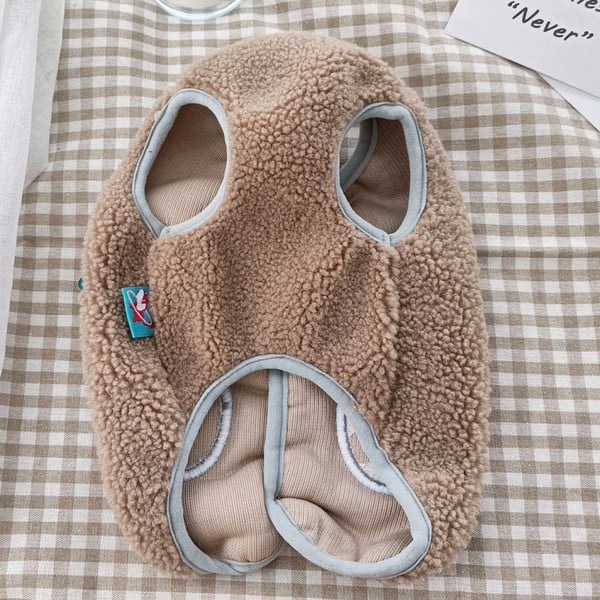 Sulevest koeranööpidega