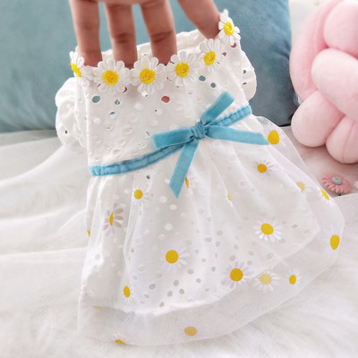 Rochie de câine modernă cu tul și panglică