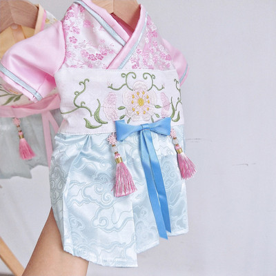 Stiilne paela ja tikandiga koerakleit