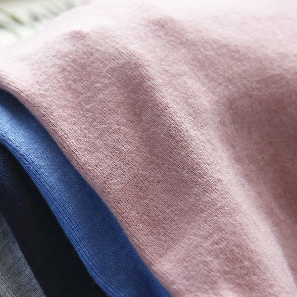 Moodne pluus koertele puhas mudel