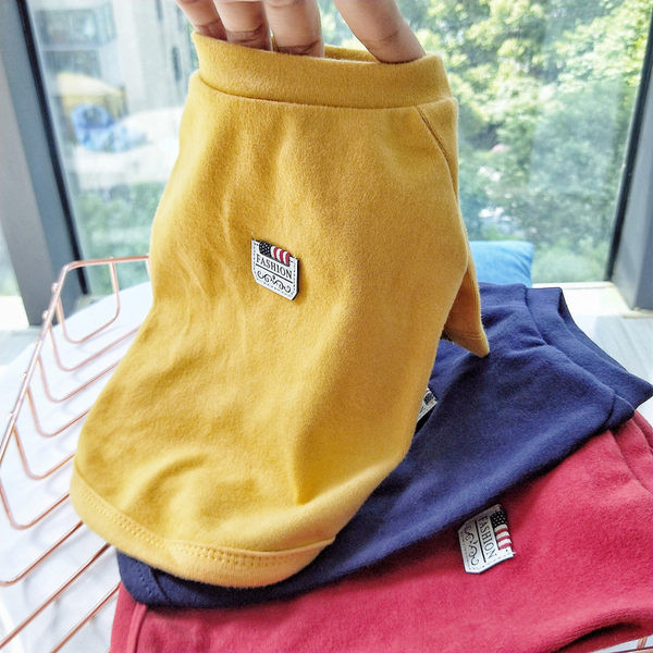 Moderna bluza za psa sa vezom u dva modela