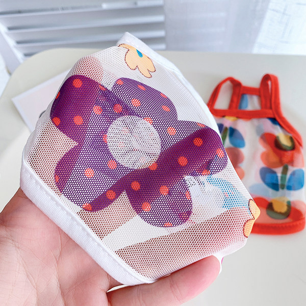 Lillemotiividega riided koerale