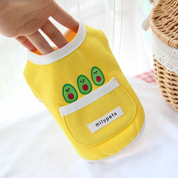 Tasku ja tikandiga pluus koertele