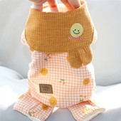 Tikandiga ruuduline kombinesoon