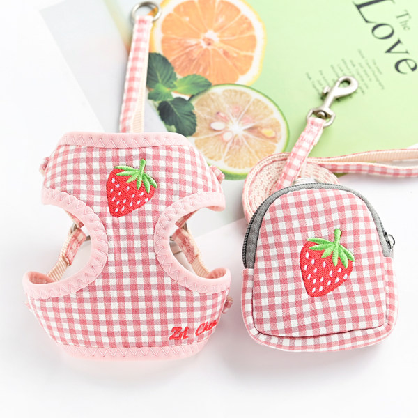 Tikandite ja rihmaga riided koertele