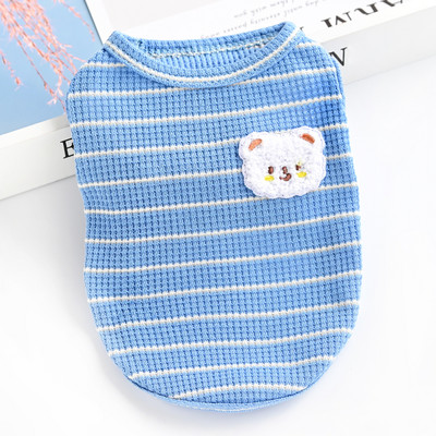 Aplikatsiooniga triibuline pluus koertele