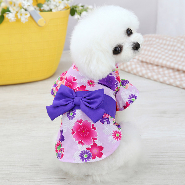 Moodne lillemustriga vest koertele