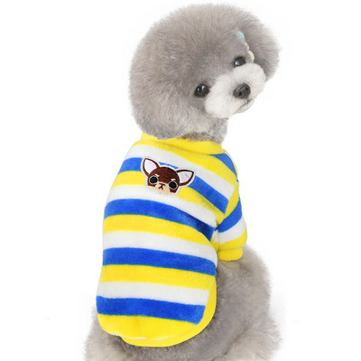 Moodne koerte pehme tikandiga pluus