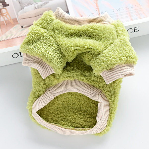 Moodne koerte pehme tikandiga pluus