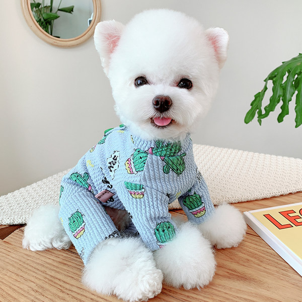 Pikkade varrukatega riided koertele