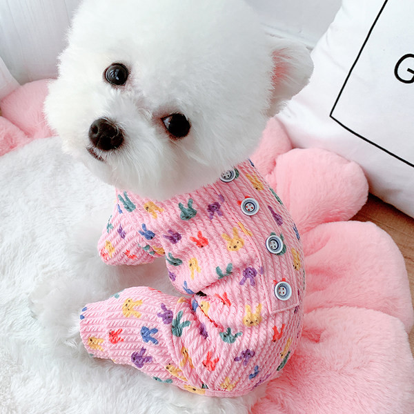 Puuvillane nööpidega kombinesoon väikesele koerale