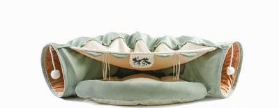 Katės tunelis su kačių lova