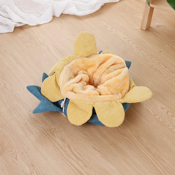 Tunel pentru pisici cu element 3D