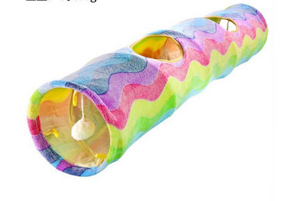 Kolmes mudelis voodiga tunnel kassidele