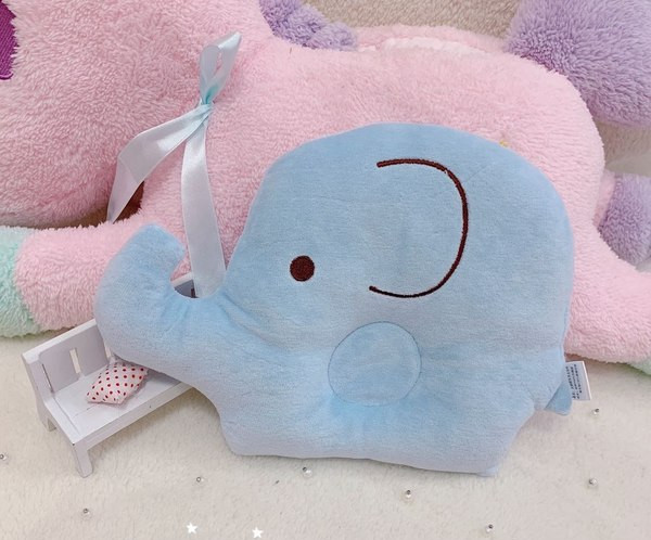 Dviejų modelių gyvūno formos katės pagalvė