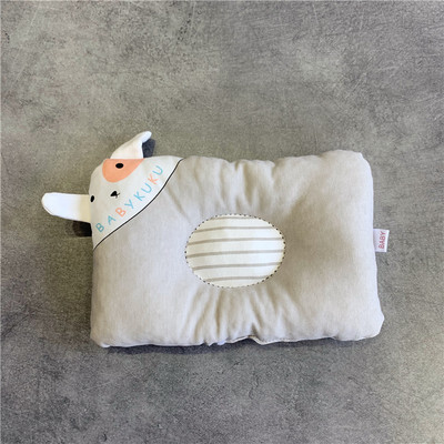 Mali plišani jastuk za mačke