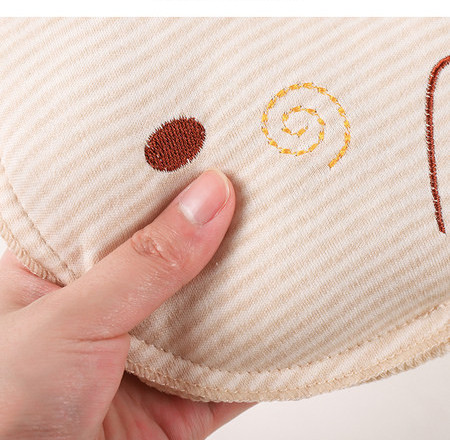 Perna pentru pisici cu broderie - diferite modele