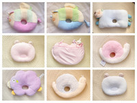 Plišani jastuk za mačke u različitim oblicima