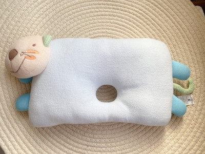 Plišani jastuk za mačke u različitim oblicima