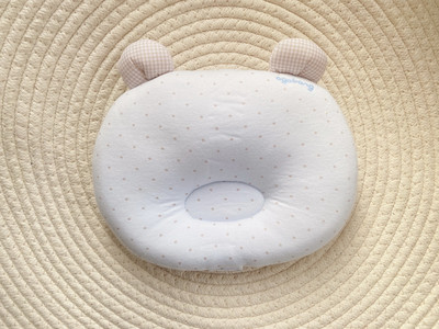 Plišani jastuk za mačke u različitim oblicima