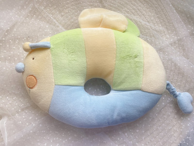 Plišani jastuk za mačke u različitim oblicima