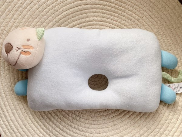 Plišani jastuk za mačke u različitim oblicima