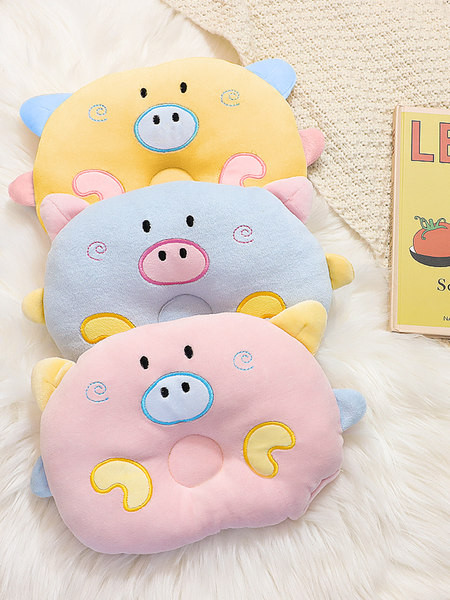 Perna pentru pisici si caini in doua modele