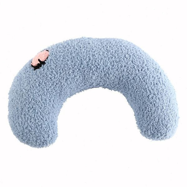 Pernă de pisică de pluș cu formă curbată