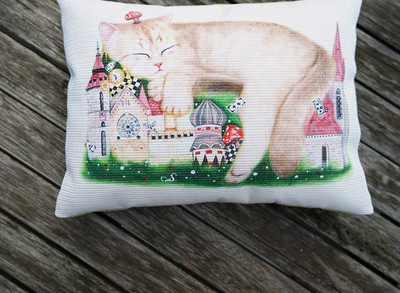 Värvilise trükiga ristkülikukujuline tekstiilist padi kassidele