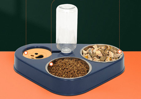 Kassidele sobiv toidu- ja veekauss