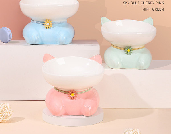 Bol din ceramică în formă de pisică