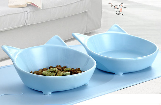 Bol din plastic cu aplicație - mai multe culori