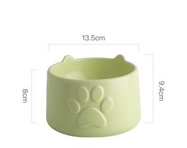 Mitmes värvitoonis keraamiline kauss, mis sobib lemmikloomatoiduks