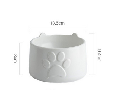 Mitmes värvitoonis keraamiline kauss, mis sobib lemmikloomatoiduks