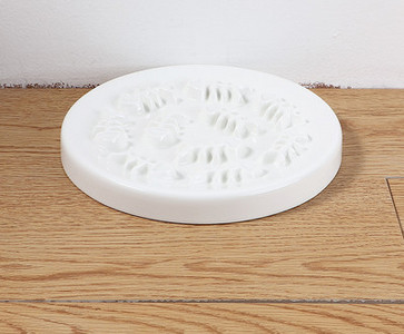 Keraamiline kassikauss puidust alusega või ilma