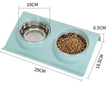 Hrană pentru animale de companie și bol cu apă