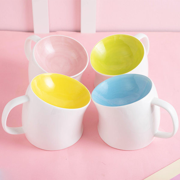 Купа за храна на домашен любимец с дръжка