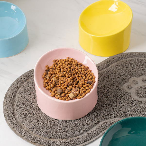 Bol sau tampon pentru hrana pentru pisici