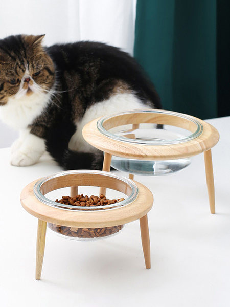 Μπολ φαγητού ή νερού με ξύλινη βάση για γάτες