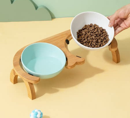 Bol din ceramica cu suport din lemn pentru mancarea pisicilor