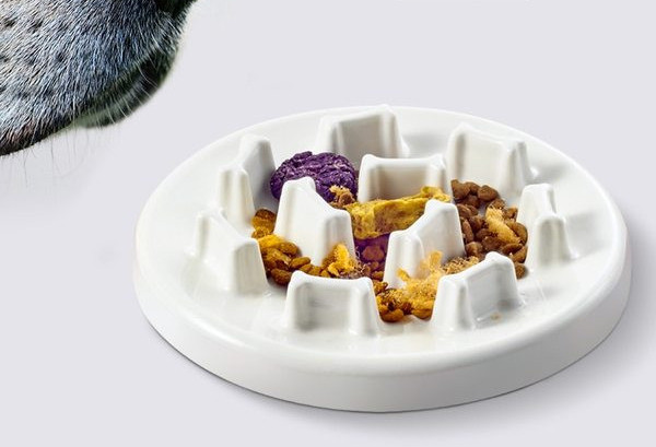 Bol din ceramică pentru pisici pentru hrănire lentă