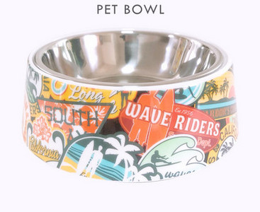 Metallist kauss kassitoidu jaoks