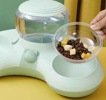 Bol de mâncare pentru pisici și dozator de apă - două modele