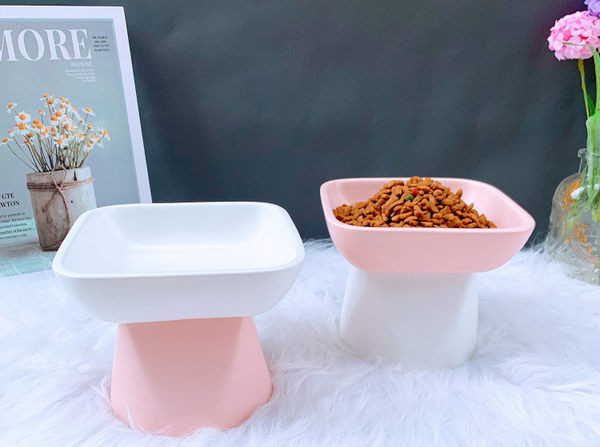 Bol potrivit pentru un animal de companie