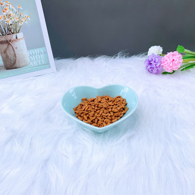 Μπολ φαγητού σε σχήμα καρδιάς