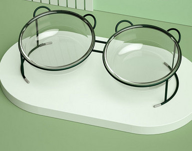 Купа за котешка храна